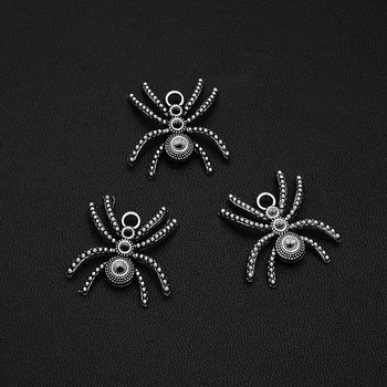 8pcs/Palju 22x22mm Antiikne Hõbe Pinnatud Spider Putukate Võlusid Vintage Metal Tsingi Sulam Halloween Ripatsid Diy Ehted Tegemine